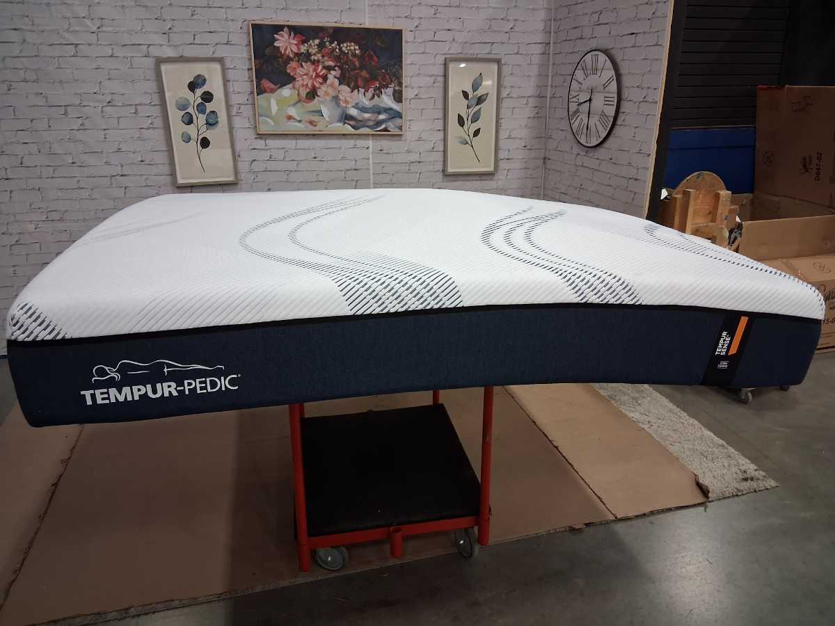 Tempur-Pedic Sense Firm 11 Inch Mattress - King - Gallery Image 5